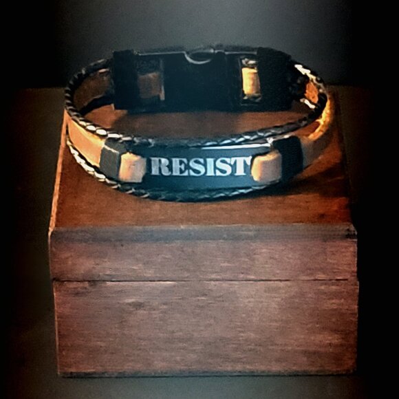 Anti-Trump Unisex Bracelet Patriotic Political Gift for a Combat Veteran. Resist - Picture 9 of 10